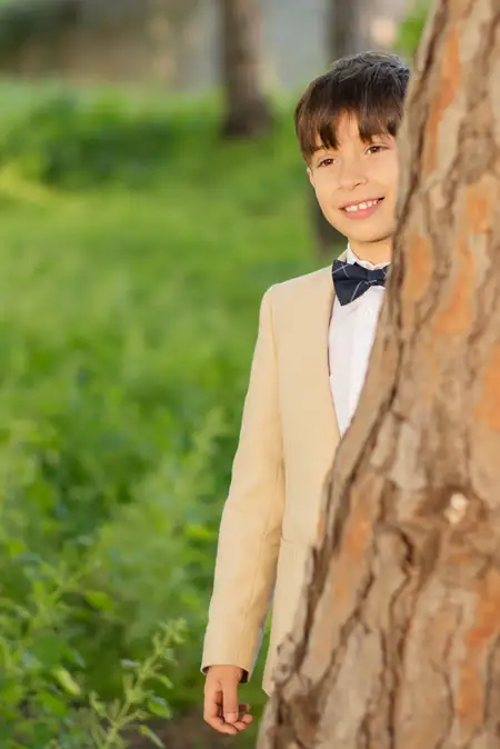 Retrato de niños vestidos de comunión en Cádiz