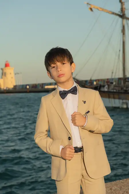 Niños de comunión en la naturaleza en El Puerto de Santa María